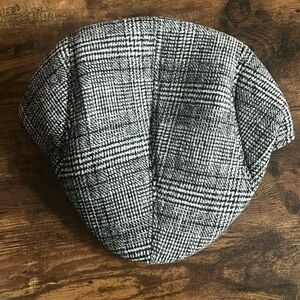 Flat cap hat